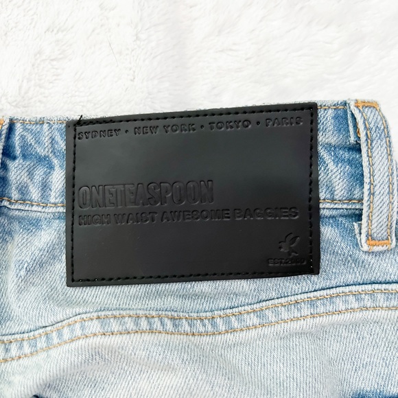 NWOT- ONE TEASPOON High Waist Awesome Baggies Jeans - Picture 9 of 16